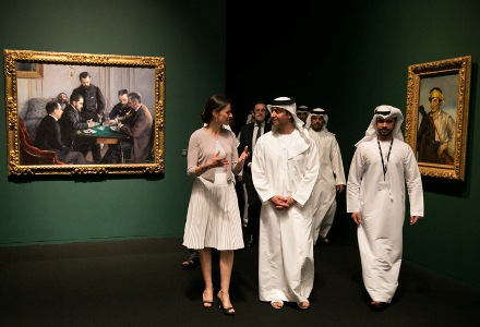 Коллекция эмиратского филиала Лувра выставляется в Париже 