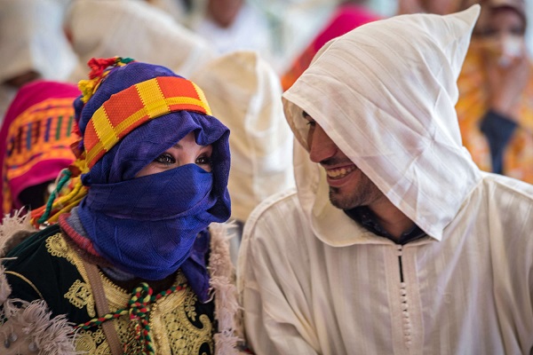 Корни «сезон помолвки» в Имилшил берёт от местной легенды