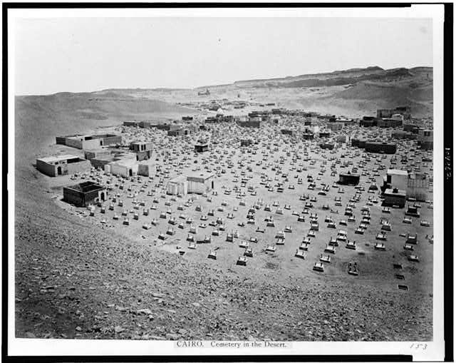 Гробницы в пустыне Каира